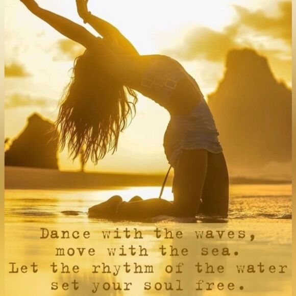 🔅🆕🔅 BoHo 6 Pairs Flower Leaf Design With Turquoise Decor Stud Earrings✨ - Picture 2 of 6